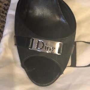 Dior Vintage black pumps